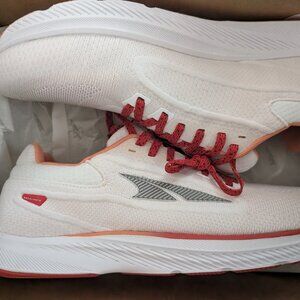 NIB Altra Escalante 3 Men's Running Shoes, Size 9.5